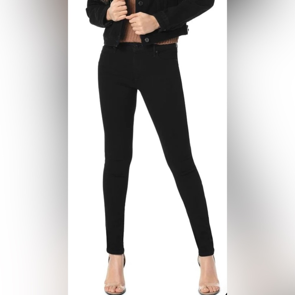 NWT Joe’s Jeans Reagan Skinny Jeans Flawless Collection